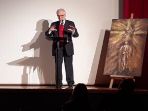 Ennio Di Francesco al Premio PescarArt: La scultura come linguaggio trascendente di memoria e ambiente